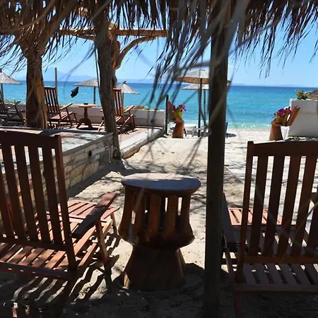 Aparthotel Lysistrata Potos